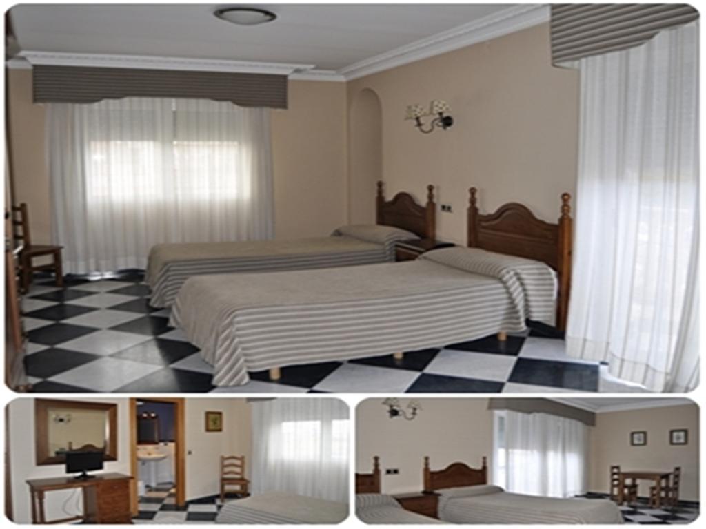 Hostal San Antonio Iscar Екстер'єр фото